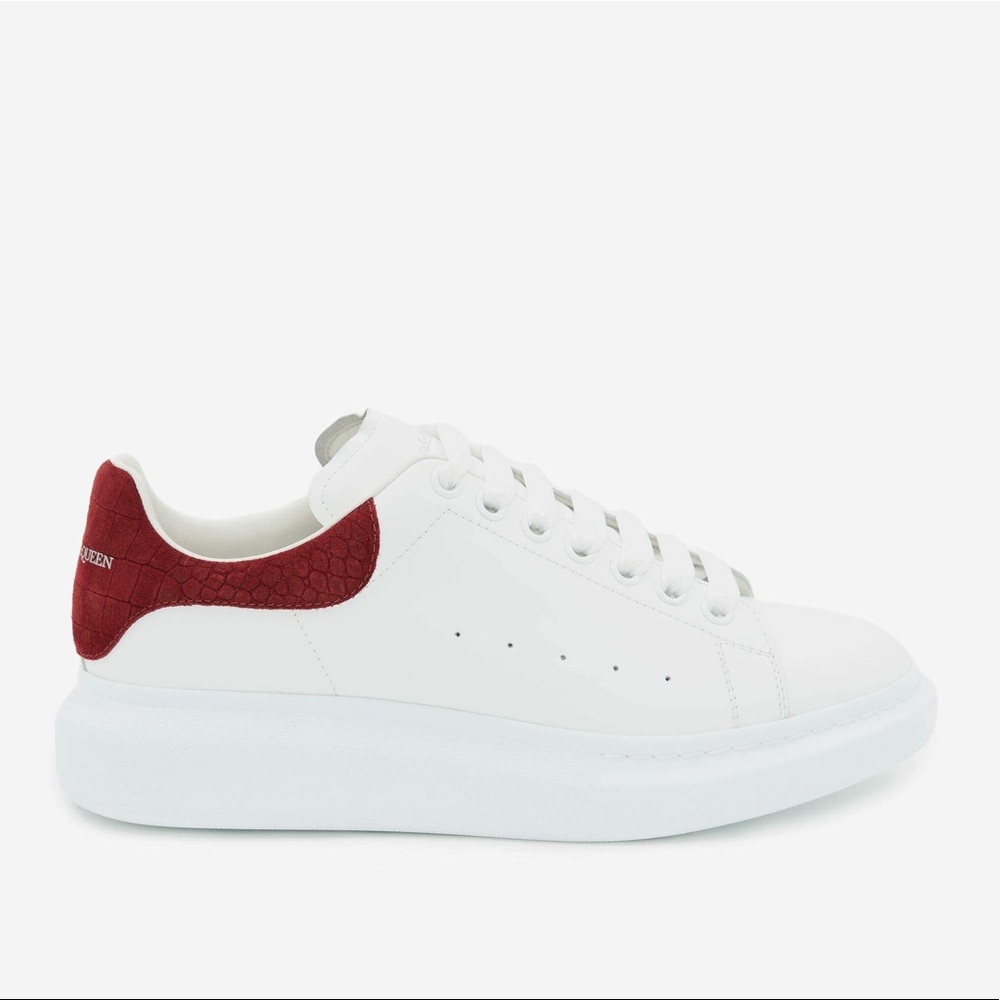 Alexander McQueen oversized sneaker